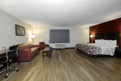  - Red Roof Inn Holton