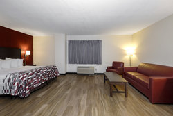  - Red Roof Inn Holton