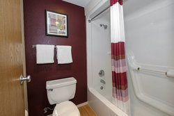  - Red Roof Inn Holton