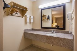  - Red Roof Inn West Memphis - I-40 & I-55, Exits 5 & 279A