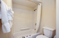  - Red Roof Inn Lompoc