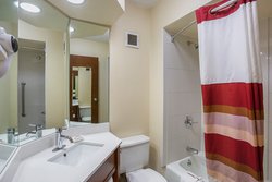  - Red Roof Inn Music City Nashville - I-24 & I-65, Exit 87