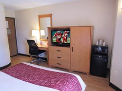  - Red Roof Inn Fargo - I-94, Exit 348