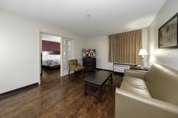  - Red Roof Inn & Suites Airport Pooler - I-95, Exit 104