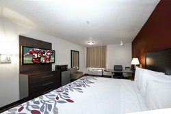  - Red Roof Inn & Suites Airport Pooler - I-95, Exit 104