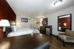  - Red Roof Inn & Suites Airport Pooler - I-95, Exit 104