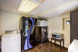  - Red Roof Inn Saginaw - I-75, Exit 149