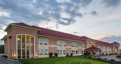  - Red Roof Inn Batavia - I-90, Exit 48