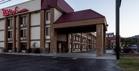 Exterior_Twighlight_1