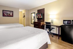  - Red Roof Plus+ Inn East Wichita - I-35, Exit 50