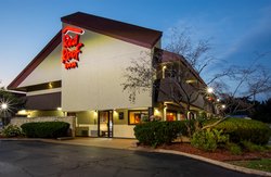  - Red Roof Inn Plymouth - I-275, Exit 28
