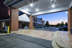  - Holiday Inn Express Vernon Hills