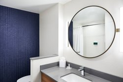  - Fairfield Inn & Suites by Marriott Sheboygan - I-43, Exit 123