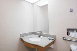  - Red Roof Inn Ames - I-35, Exit 111