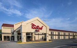  - Red Roof Inn Ames - I-35, Exit 111
