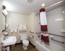  - Red Roof Inn Cortland - I-81, Exit 11