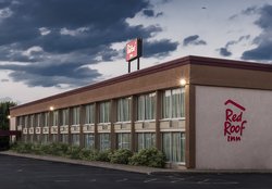  - Red Roof Inn Cortland - I-81, Exit 11