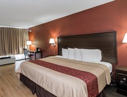  - Red Roof Inn Cortland - I-81, Exit 11