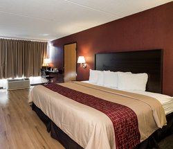  - Red Roof Inn Cortland - I-81, Exit 11