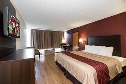  - Red Roof Inn Cortland - I-81, Exit 11