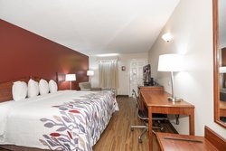  - Red Roof Inn & Suites Calhoun - I-75, Exit 312