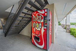  - Red Roof Inn & Suites Calhoun - I-75, Exit 312