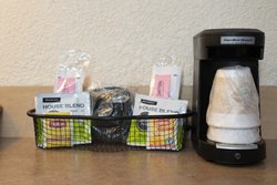  - Red Roof Inn Independence