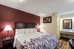  - Red Roof Inn Oak Creek - I-41 & I-94, Exit 319