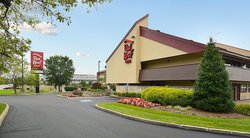  - Red Roof Inn East Louisville - I-64, Exit 15