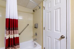  - Red Roof Inn Vincennes