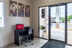  - Red Roof Inn Buffalo - I-45, Exit 178