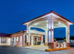  - Red Roof Inn Buffalo - I-45, Exit 178