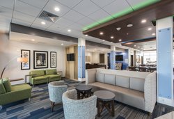  - Holiday Inn Express & Suites North Phoenix - I-17, Exit 218
