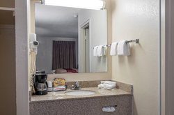  - Red Roof Inn Abingdon - I-81, Exit 19