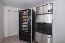  - Red Roof Inn Abingdon - I-81, Exit 19