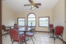  - Red Roof Inn Abingdon - I-81, Exit 19