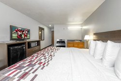  - Red Roof Inn Culpeper