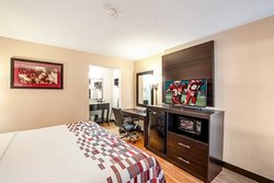  - Red Roof Inn Battle Creek - I-94, Exit 97