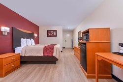  - Red Roof Inn & Suites Danville - I-74, Exit 220