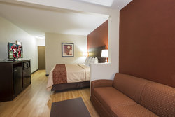  - Red Roof Inn Northeast Cincinnati - I-71, Exit 19