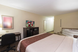  - Red Roof Inn Northeast Cincinnati - I-71, Exit 19