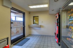  - Red Roof Inn East Memphis - I-40, Exit 12