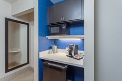  - Holiday Inn Express & Suites Oakland