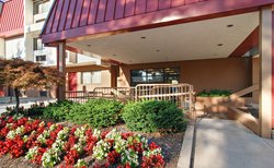  - Red Roof Inn Middleburg Heights - I-71, Exit 235