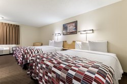  - Red Roof Inn Middleburg Heights - I-71, Exit 235