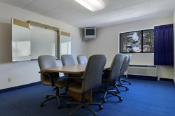  - Red Roof Inn Middleburg Heights - I-71, Exit 235