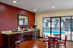  - Red Roof Inn & Suites Franklin - I-75, Exit 32