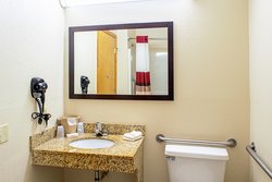  - Red Roof Inn & Suites Franklin - I-75, Exit 32