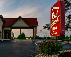  - Red Roof Inn & Suites Franklin - I-75, Exit 32