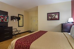  - Red Roof Inn & Suites Lake Orion